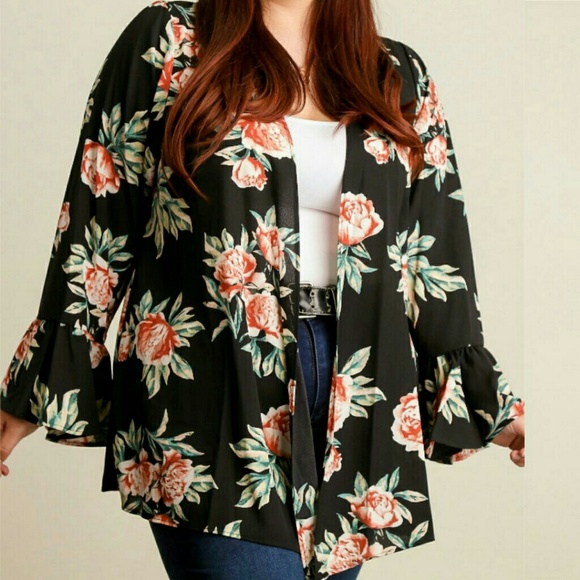 ~NEW~ ➕ Plus Floral Cardigan - Picture 1 of 3